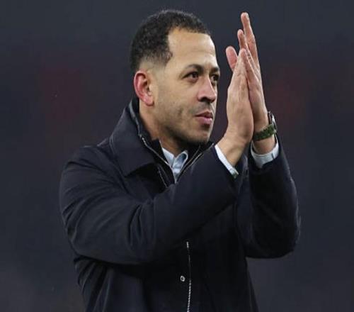 马塞洛,岁挥别球场,年辉煌生涯,开宝体育官网,APP下载,注册领彩金,官方网站,网站入口