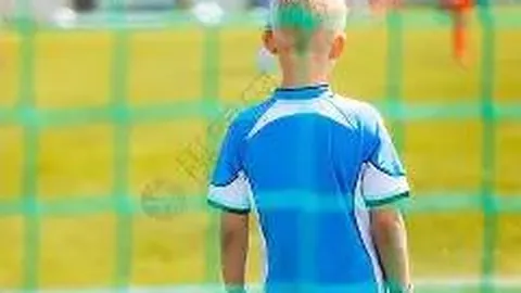 《哈兰德逼近梅罗巅峰，挑战35岁持续辉煌，这条路能走多远？》